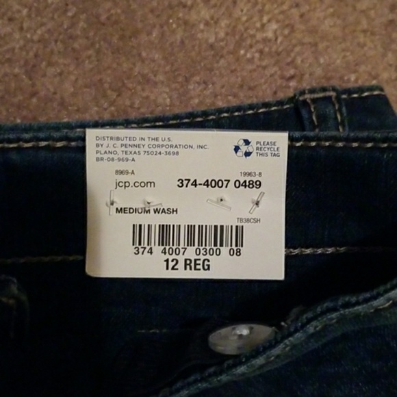 Jean shorts - Picture 3 of 5